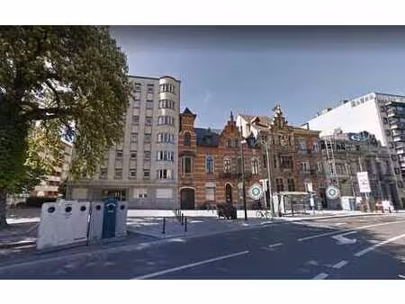 studio équipée face au cinquantenaire (quartier européen)