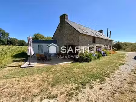 vente longère et corps de ferme à locmaria-grand-champ (56390) : à vendre / 117m² locmaria