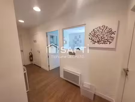 location locaux professionnels 5 pièces 117 m² à saint-avertin (37550)  280 €