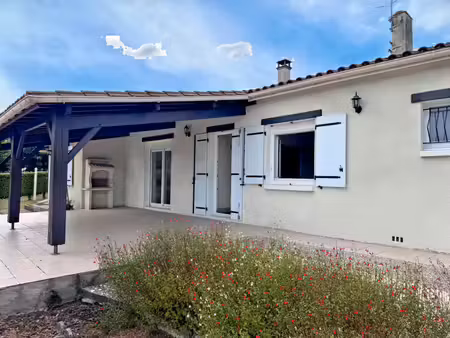 chalet à vendre à saint-séverin (16390) - charente