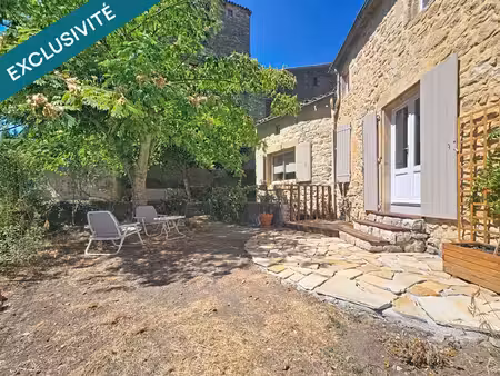 un véritable bijou au cœur de boussagues : pierre  bois  vue dominante et jardin au pied d