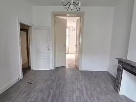 appartement 1 ch en plein d'ixelles  haut potentiel à saisir