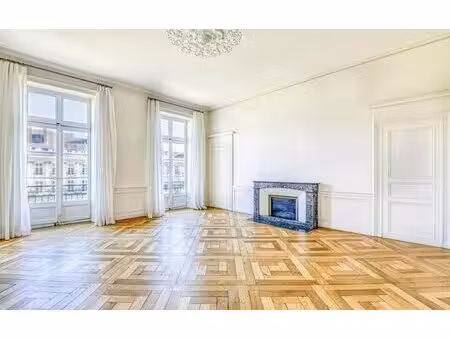 location bureaux 125 m² à 345 m²