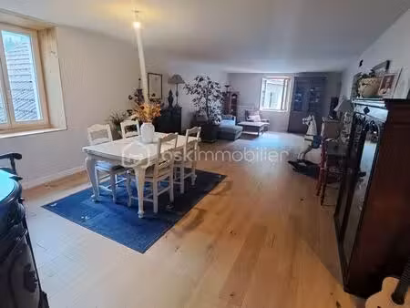 appartement de 170 m² à morez