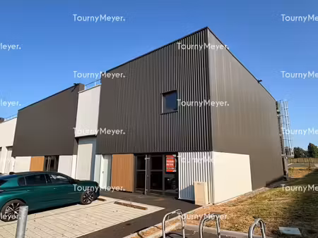 location local d’activités la meziere 35520 199m²