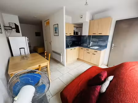 studio cabine avec jardin privatif