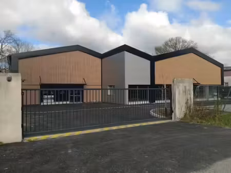 location commerce pau 64000 250m² à 964m²