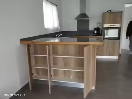 location meublée maison 4 pièces 90 m² à penta-di-casinca (20213)  1 230 €