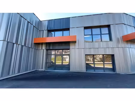 location locaux professionnels 1 pièce 92.26 m² à sillingy (74330)  1 508 €