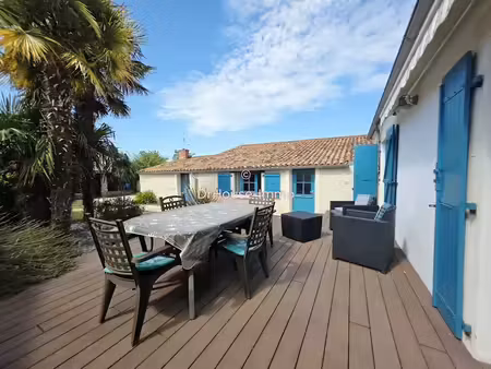 vente maison 6 pièces 161 m² à sainte-radégonde-des-noyers (85450)  329 500 €