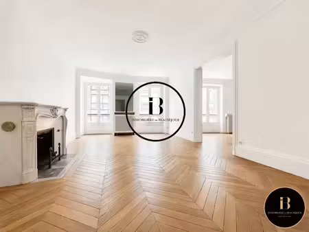 location appartement 4 pièces 100.11 m² à paris 6ème (75006)  3 995 €