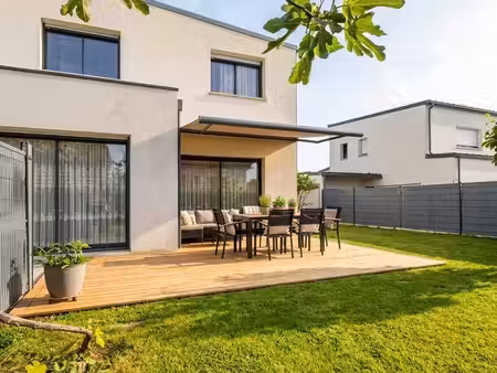 à vendre maison rt 2012 plescop - 136 m2 - 4 chambres - 417 m2 de terrain - garage