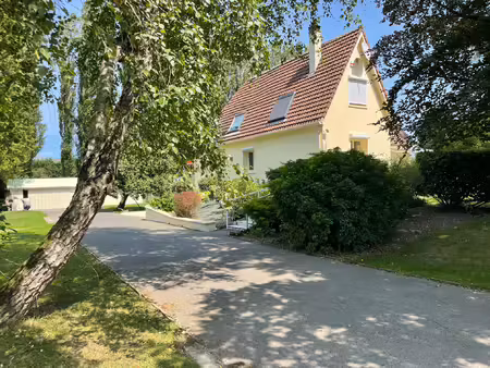 maison familiale 192 m² avec dépendance –sous sol total - grand terrain – dpe d – proche a