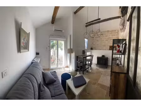 location appartement 1 pièce 22 m² à valergues (34130)