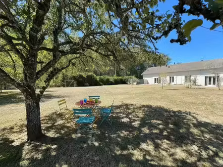 vente maison 4 pièces 115 m² à saint-paul-la-roche (24800)  150 000 €