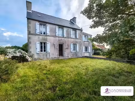 vente maison 5 pièces 140 m² à sibiril (29250)  163 000 €