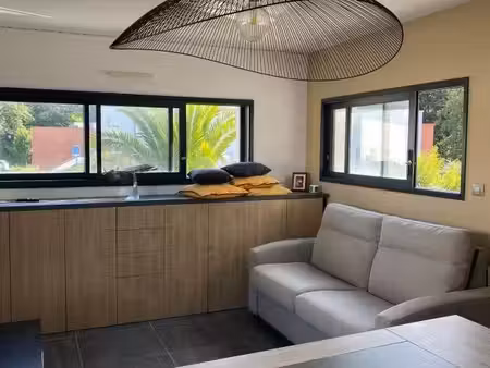 studio 1 pièce 30 m²