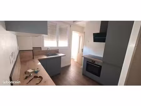 appartement t3 refait neuf