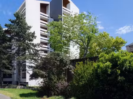 appartement 4 pièces 82 m²