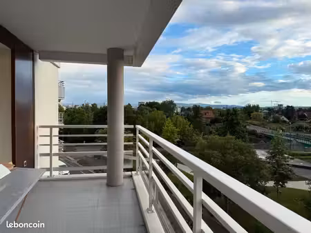 appartement meublé 3 pièces sur les eaux vives – 79 m² – entièrement rénové – proche de bâ