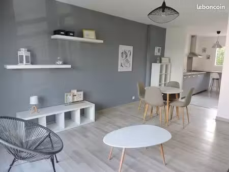 montfort grand t2 meublé