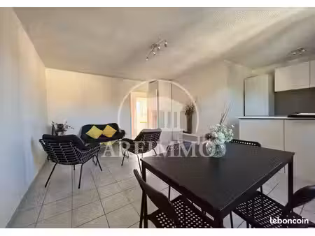 appartement 3 pièces 52 m²