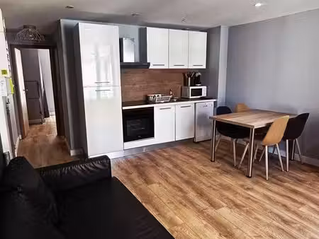 t2 34m² à béziers — meublé et prêt à l'emploi ?