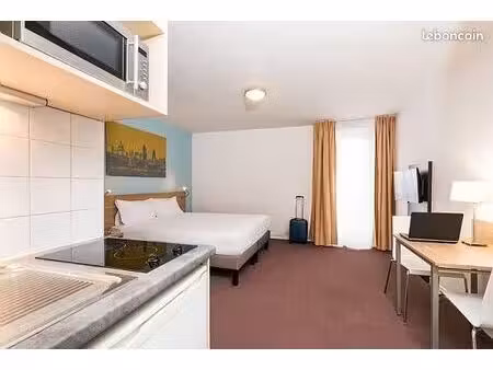studio 1 pièce 20 m²