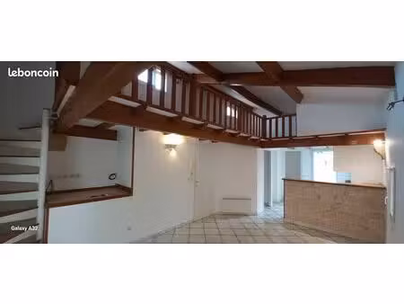t2 + mezzanine - appartement à louer cournonterral