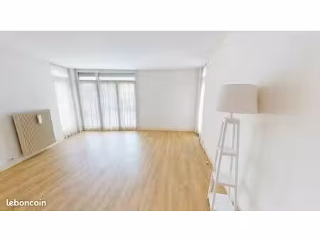 appartement 3 pièces 73 m²