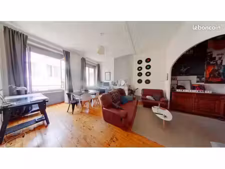 appartement 4 pièces 110 m²