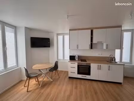 studio meublé