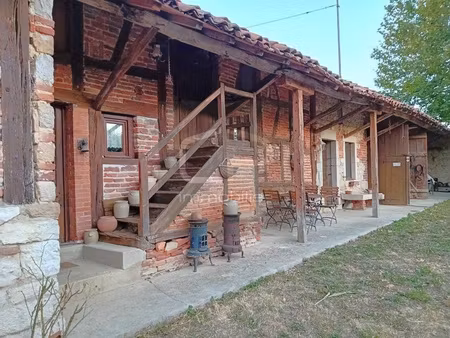 ferme bressane authentique ? 184 m2 habitables ? dépendances