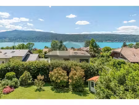 veyrier-du-lac ? maison rénovée de 219 m2 utiles avec vue pa