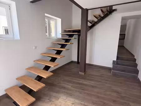 maisonnette de village rénovée – 70 m² + mezzanine 15 m²