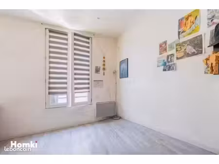 appartement 1 pièce 11 m²