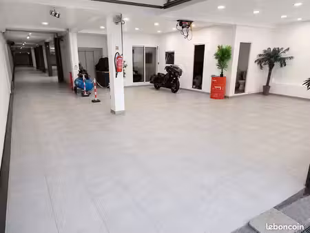 local d'activite sous-sol 600m2 divisible a partir de 280m2
