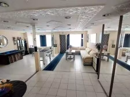 vente immeuble à villaines-la-juhel (53700) : à vendre / 280m² villaines-la-juhel