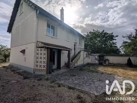 maison à charmoy (89400)