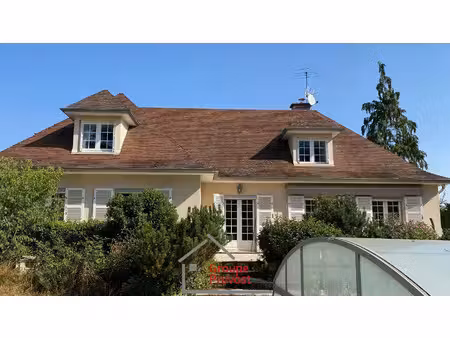vente maison 9 pièces 265 m² cluny (71250)