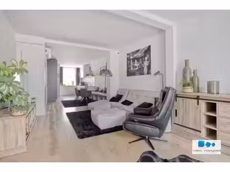 kwalitatief gerenoveerde woning met epc label b