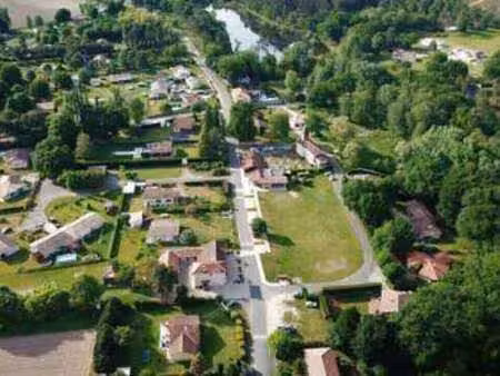 vente terrain à sainte-foy (85150) : à vendre / sainte-foy