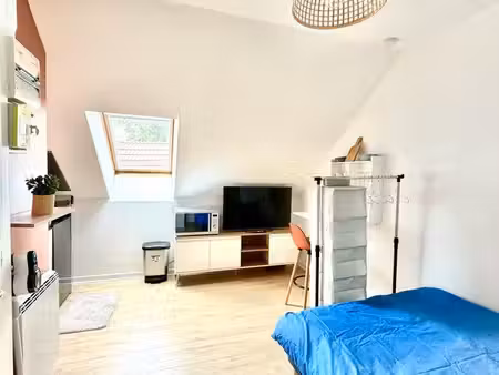 studio meublé et équipé - centre ville / citadelle