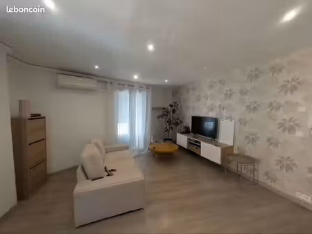 appartement lumineux 2 pièces - centre ville de la valette du var (45m²)