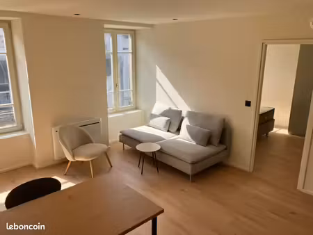 particulier loue 3 pieces meublé neuf mulhouse centre