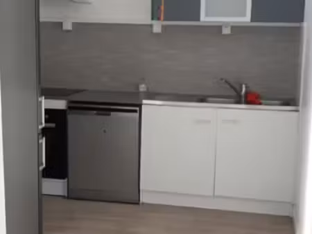 f3 à louer