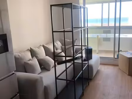 t2 33 m² vue mer – loggia – à 200 m de la plage – les becs