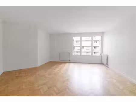 paris xi - a louer vide - oberkampf - tres beau 4 pièces - 92m ² - 1 parking - 1 cave