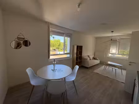 f2 - metz technopole - residence de services - proche grandes ecoles