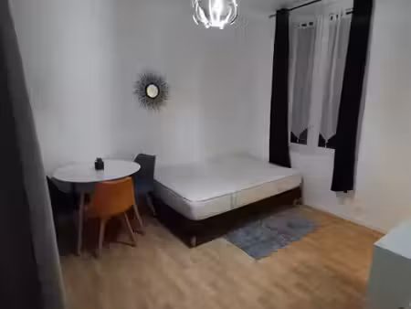 location appartement 1 pièce 20 m² à le bourget (93350)